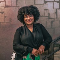 Tracey Luna