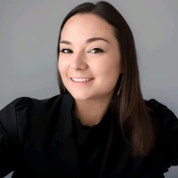 Kristin Loya