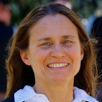 Vicki Pelton