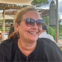 Emmanuelle N.
