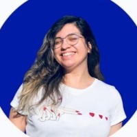 Quézia Dias