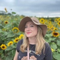 Jennifer Trucks, Cdr