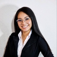 Alison López Bello