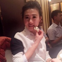 Vicky (Chantale) Shang