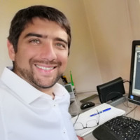 Cristián Tobar Lira