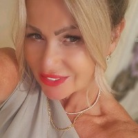Julie Macer
