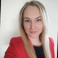 Kristýna Holzmannová