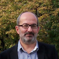 Daniel Santos