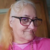 Mitzi Levine