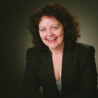 Eva Hughes, Ea, Csoxp