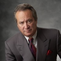 Robert Weinstine