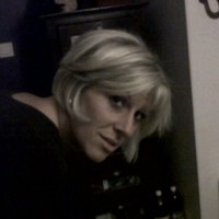 Emmanuelle Colot