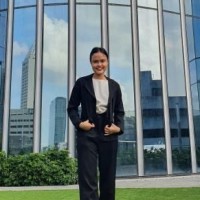 Mika Ella Lilles, Cpa
