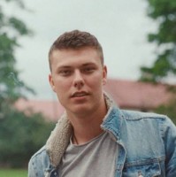 Артем Чуркин