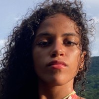 Manu Oliveira