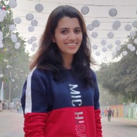 Raina Thomas