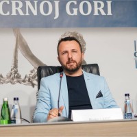 Marko M. Lakić