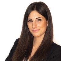 Silvia R.