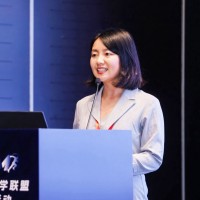 Yujie Song