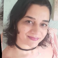 Elen Carvalho