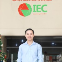 Quang Le