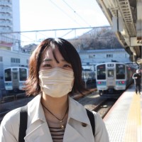 服部涼香