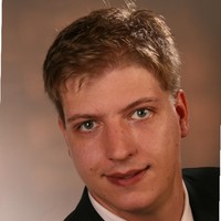 Dr. Frederik Piestert
