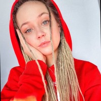 Яна Гутарова