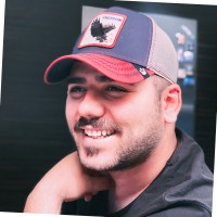 Alireza Hosseinzadeh