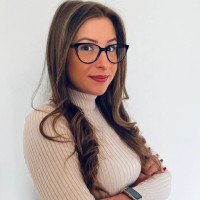 Zsuzsa Fegyverneki