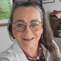 Tamara Webb