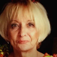 Sandra Shell