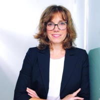 Stefanie Lang