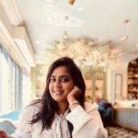 Hasna R.