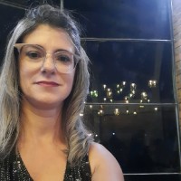 Aline Silveira dos Santos