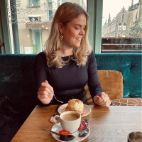 Suzanne Van Saaze