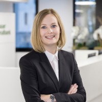 Petra Roth, Mba