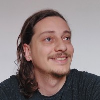 Sven Bezi