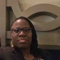 Lucinda Stukes, Maa