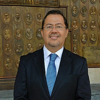 ✔️ Salvador Avila