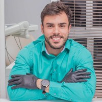 Dr. Pedro Neto