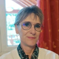 Valérie PLE