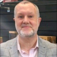 Stephen J Woodman