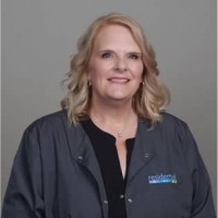 Traci Saunders