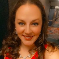 Melissa Maroszek, Cas