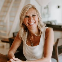 Kim Hussey