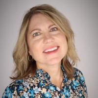 Dr. Julia Cloat