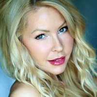 Madeleine Wade