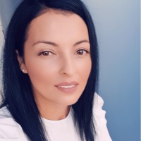 Laura Popa