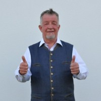 Manfred (Mandy) Sneschitz
